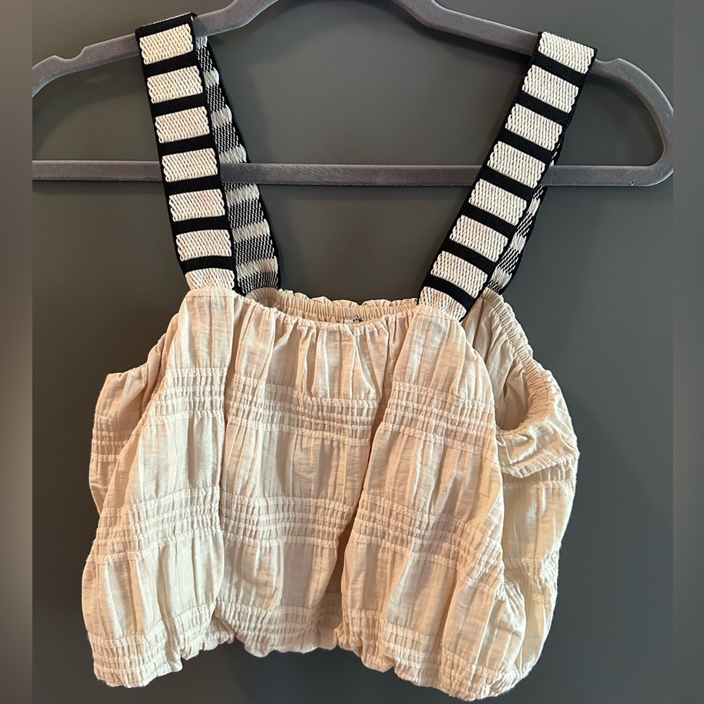 Tag Cut - size small Urban Outfitters top
